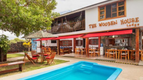 Отель The Wooden House Hotel  Пуэрто Вильямиль